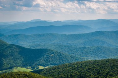 Shenandoah milli parkta, Virg gördüm Blue Ridge katmanları