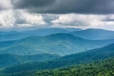 Blue Ridge Dağları, Skyline sürücü s Marnixkade katmanları