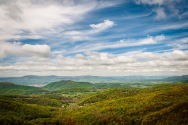 Bahar görünümü Blue Ridge Dağları ve Shenandoah Vadisi, f