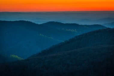 Sunrise Appalaş Dağları, skyline sürücü gördüm üzerinde 