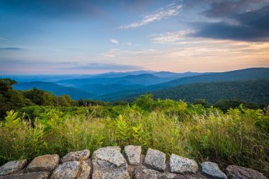 Blue Ridge dağlarının manzarası sürücüden, Shenando görünümünü