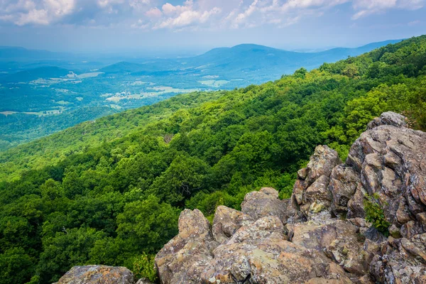 Visa från södra marshall, längs den appalachian trail i shenand — Stockfoto