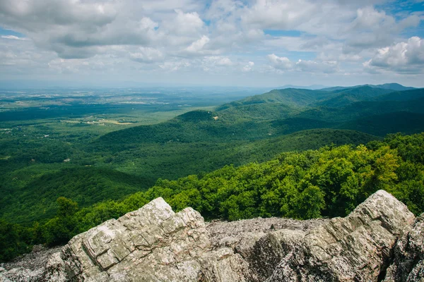Vista do Vale do Shenandoah e Blue Ridge Montanhas a partir do — Fotografia de Stock