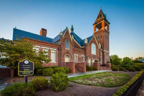 Primera Iglesia Presbiteriana, en el centro de Rock Hill, Carolina del Sur —  Fotos de Stock