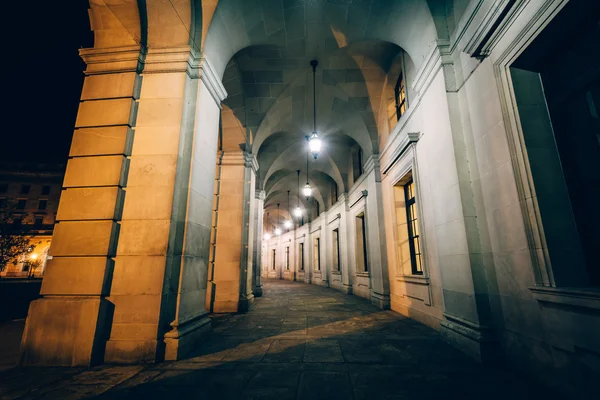 Exterior corridor of the Ronald Reagan Building and Internationa — Stock Photo, Image