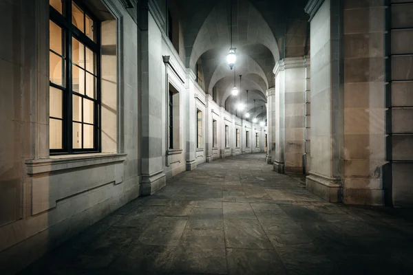 Exterior corridor of the Ronald Reagan Building and Internationa — Stock Photo, Image