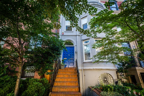 Casas perto de Dupont Circle, em Washington, DC . — Fotografia de Stock