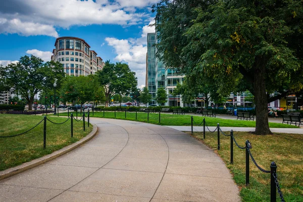 Gehweg am Washingtonkreis in Washington, DC. — Stockfoto