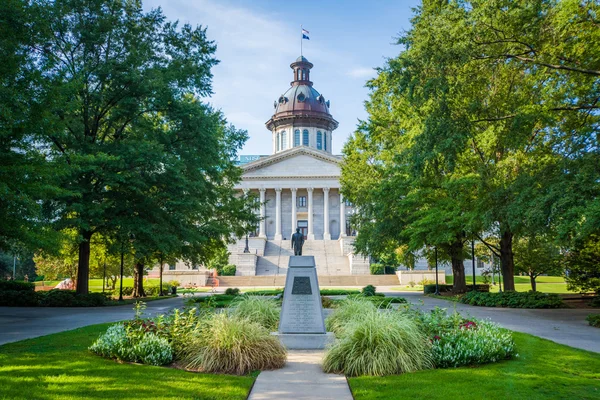 Jardin à l'extérieur de la South Carolina State House à Columbia, Sud — Photo