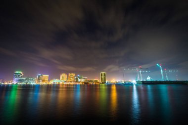 Por waterfront Marnixkade skyline Norfolk gece,