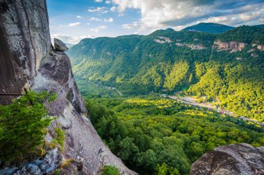 Şeytan'ın baş ve dağlar Baca Rock State Park, N, görünümünü