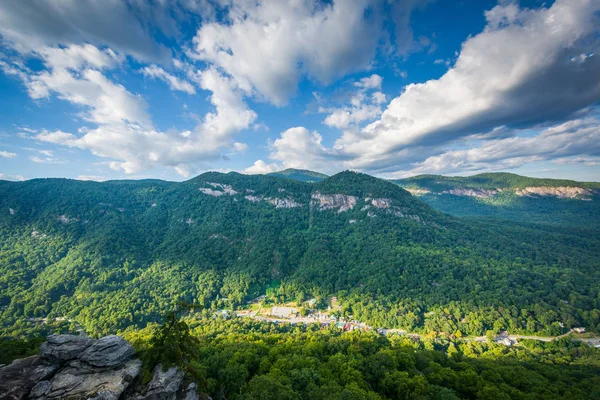 View from Pulpit Rock, at Chimney Rock State Park, North Carolin — Stock Photo, Image