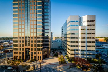 Şehir Greensboro, North Carolina modern binalar görünümünü.