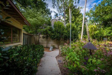 Özgürlük Park'ta Char keşif yer doğa dışarıda bahçeleri