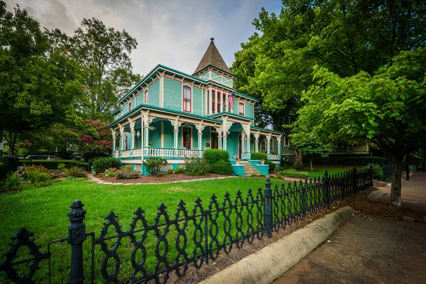 Evin içinde tarihi dördüncü Ward of Charlotte, North Carolina.