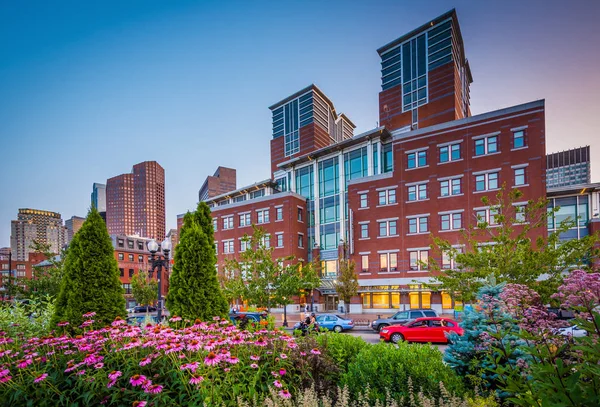 Gardens and the Boston Public Market, in Boston, Massachusetts. — Stock Photo, Image