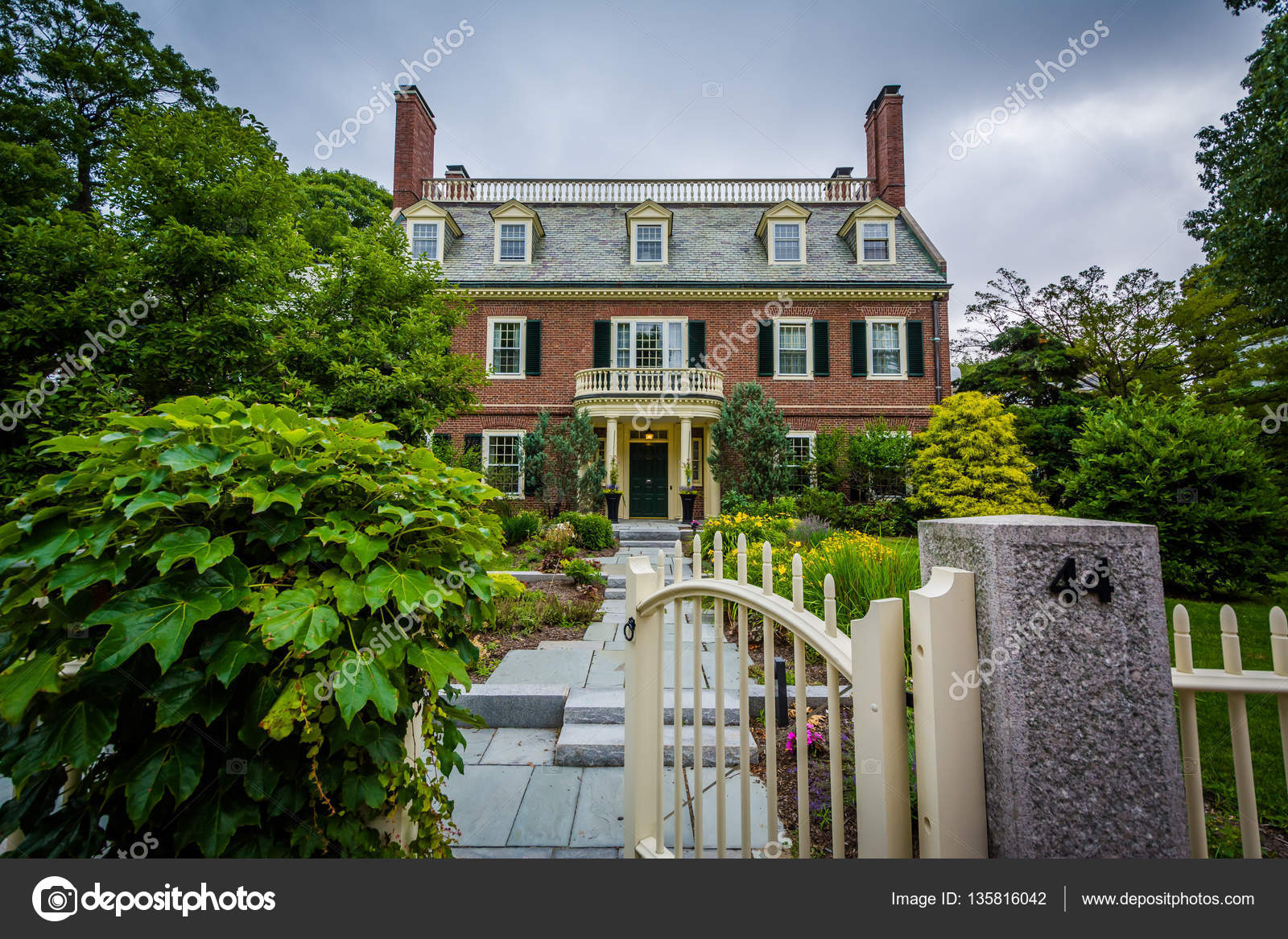 Casa cerca de Harvard Square, en Cambridge, Massachusetts . — Foto