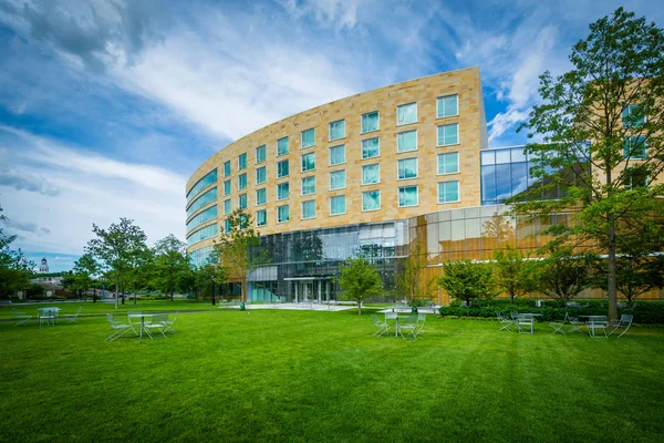 Tata Hall, en Harvard Business School, en Boston, Massachusetts . —  Fotos de Stock