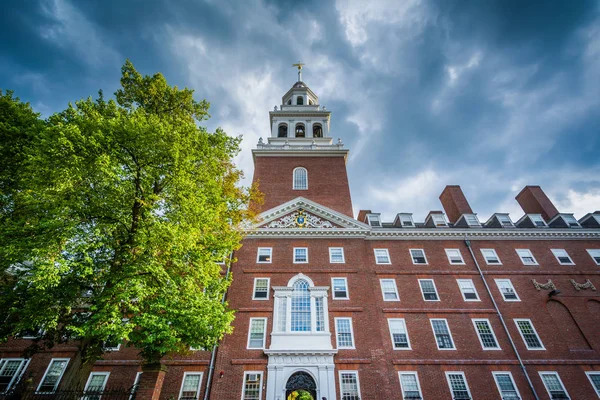 Het Lowell-huis, aan de Harvard University in Cambridge, Massachus — Stockfoto