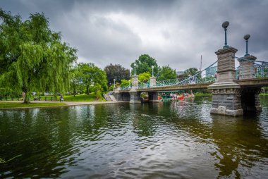 Boston, Massachuset kamu Bahçe, göl üzerinde köprü