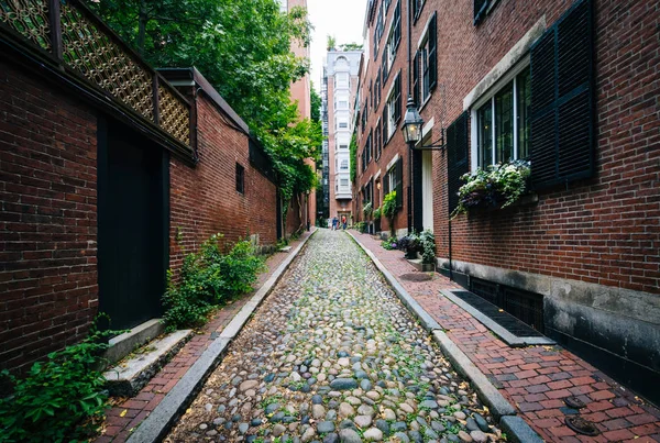 Acorn Street, in Beacon Hill, Boston, Massachusetts. — Stock Photo, Image