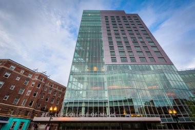 Modern, Berklee College of Music, Back Bay, Bo bina