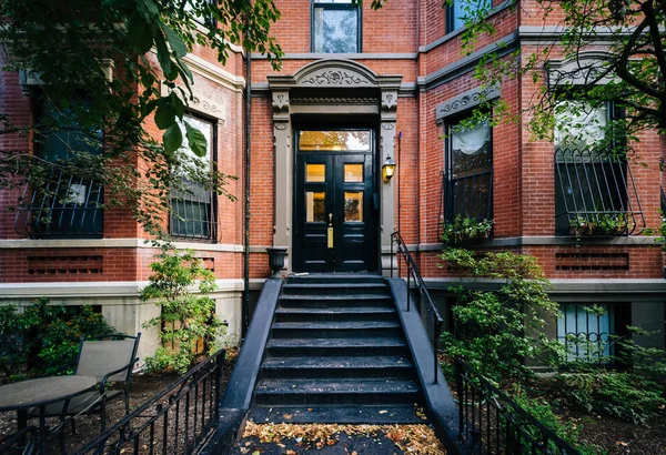 Edificios históricos de ladrillo en Back Bay, Boston, Massachusetts . — Foto de Stock