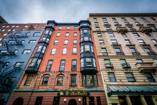 Historiska byggnader i Beacon Hill, Boston, Massachusetts. — Stockfoto