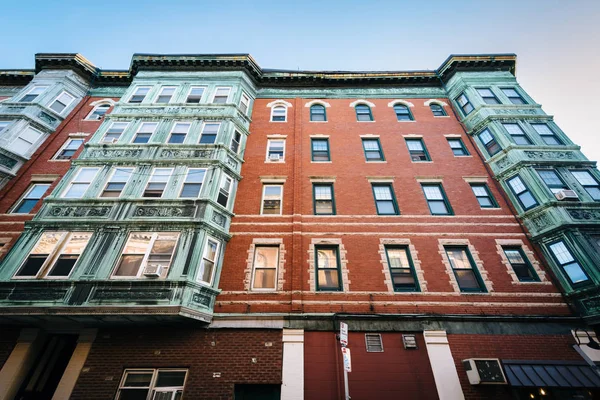 Edificios históricos en el extremo norte de Boston, Massachusetts . — Foto de Stock