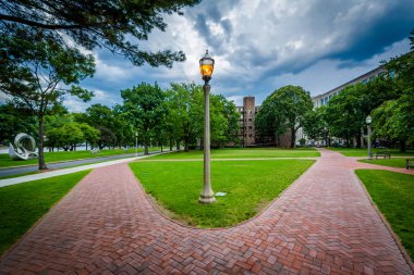 Boston Üniversitesi, Boston, Massachusetts'nde yürüyüş yolları.