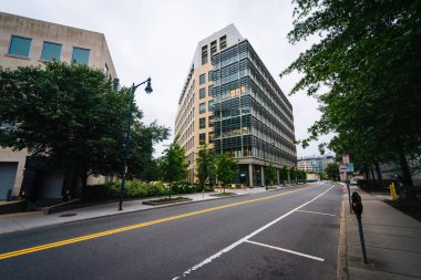 Sokak ve modern binasında Massachusetts Institute Tec