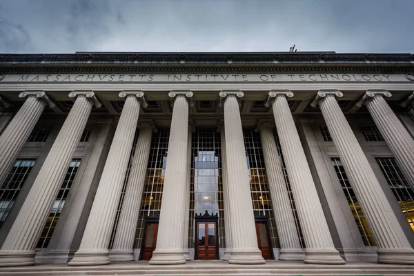 El edificio McLaurin, en el Instituto Tecnológico de Massachusetts , — Foto de Stock