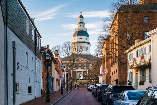 Francis Street y la Casa Estatal de Maryland, en Annapolis, Mary — Foto de Stock