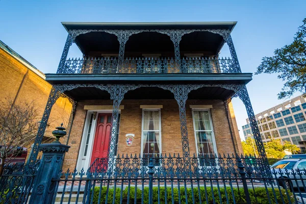 Historiska hus i Mobile, Alabama. — Stockfoto