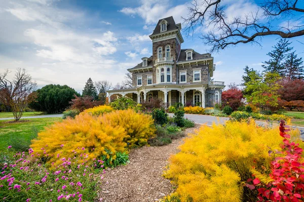 La mansión Cylburn en Cylburn Arboretum, en Baltimore, Maryland — Foto de Stock