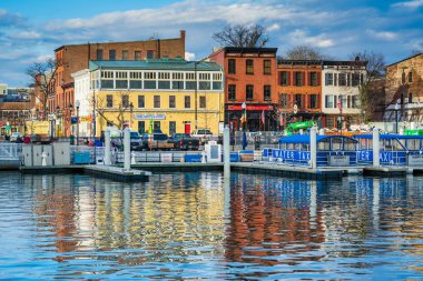 Baltimore, Maryland Fells noktası Waterfront görünümünü.