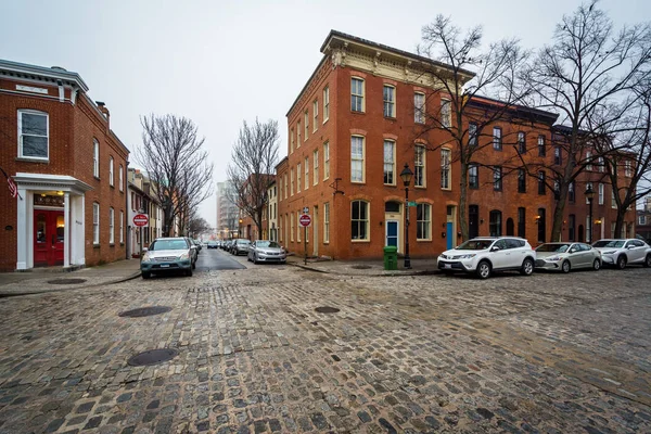 Rowhouses langs Bond Street, Fells punt, Baltimore (Maryland) — Stockfoto