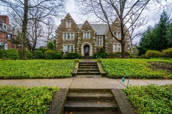 Historische huis in Guilford, Baltimore (Maryland). — Stockfoto