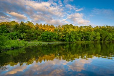 Gün batımında, Lake Needwood Derwood, Ma yılında üst Rock Creek Park