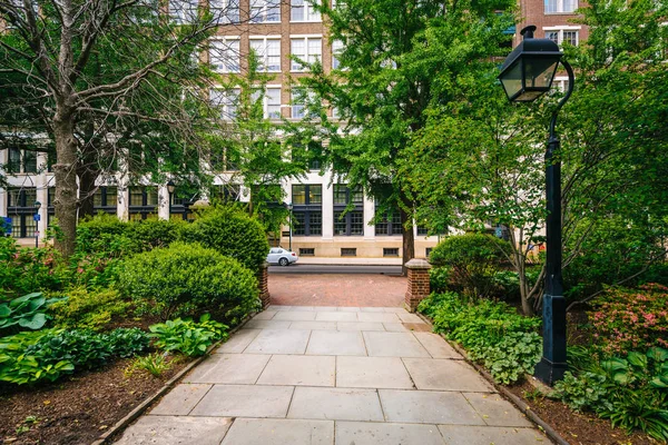 Passerella al Washington Square Park di Filadelfia, Pennsylvania . — Foto Stock