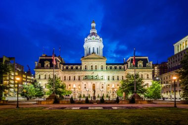 Belediye Binası'nda gece şehir Baltimore, Maryland.