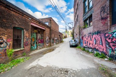 Eski binalar Brattleboro, Vermont grafiti.