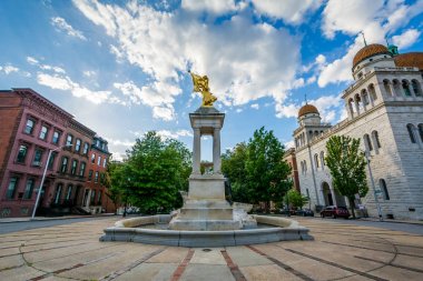 Heykelin üzerine Eutaw yerde Bolton Hill, Baltimore, Maryland.