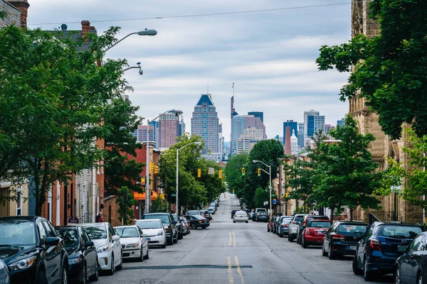 Lombard Street y vista del centro de la ciudad desde Butchers Hill, en Balti —  Fotos de Stock