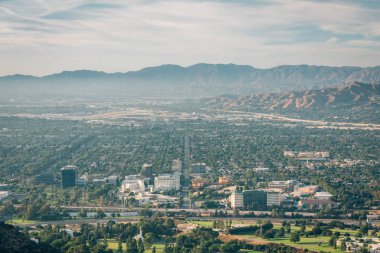 Burbank 'in Griffith Park, Los Angeles, Ca' daki Mount Lee manzarası