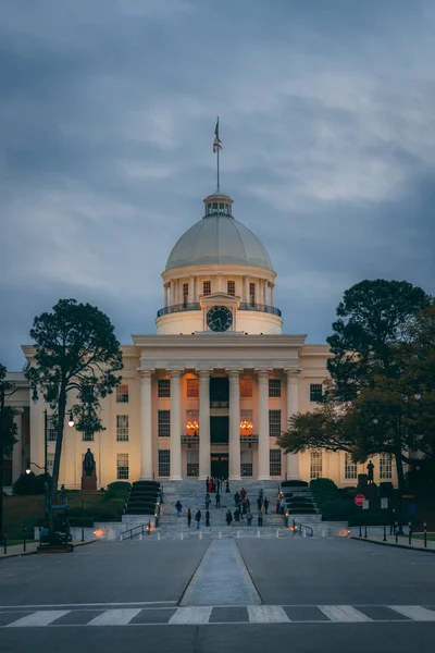 Капітолій штату Алабама в Монтгомері (штат Алабама). — стокове фото