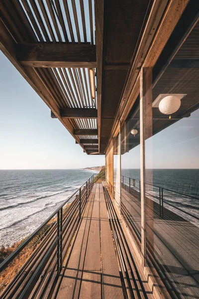 Balkon bij het Scripps Instituut voor oceanografie in La Jolla S — Stockfoto