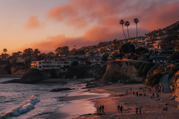 Sunset beach Heisler Park, Laguna Beach, turuncu C üzerinde