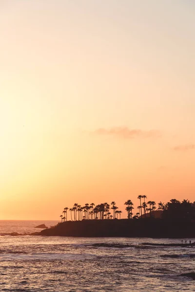 Vista sul tramonto da Heisler Park a Laguna Beach, California — Foto Stock