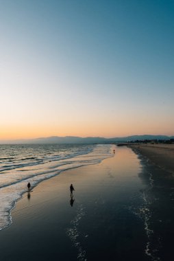 Gün batımında sahil manzarası, Venice Beach, Los Angeles, Calif